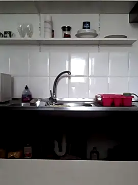 Moi Lina online show from December 3, 2024, 12:49 pm