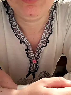 Moi Lina online show from January 9, 2026, 3:15 pm