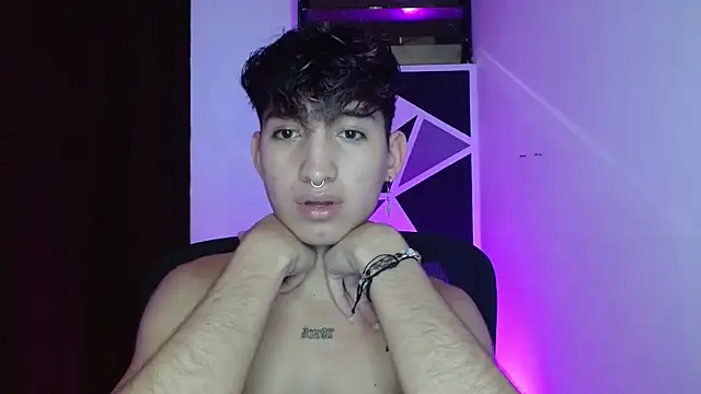 littlextreme online show from March 18, 2025, 4:26 am