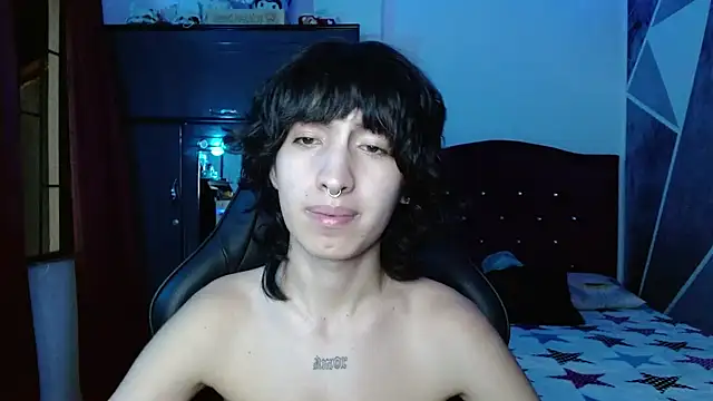 littlextreme online show from July 10, 2026, 2:38 am