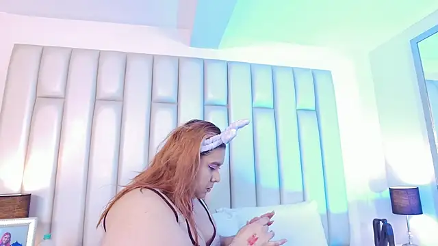 Snapshot of aandreaperez chatting on February 14, 2026, 12:13 pm aandreaperez online show from February 14, 2026, 12:13 pm