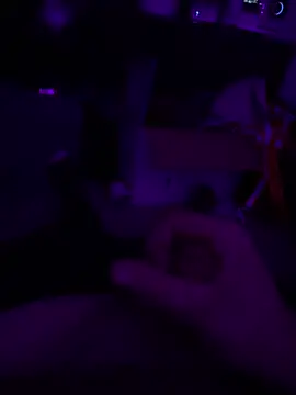 Hugetings online show from December 19, 2025, 1:34 am