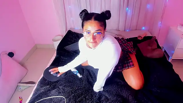 Kirara 22 online show from February 28, 2025, 10:41 am