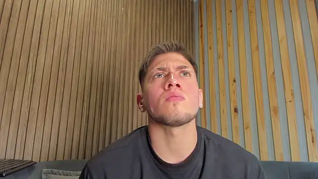 SebastianMaximoff online show from January 15, 2026, 7:28 pm