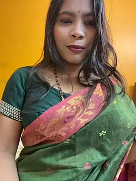 wow-wow-sexy online show from June 4, 2026, 6:03 pm