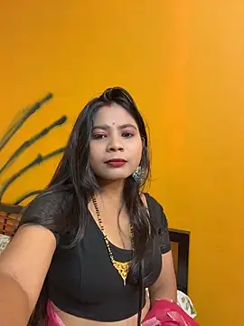 wow-wow-sexy online show from June 5, 2026, 6:02 pm