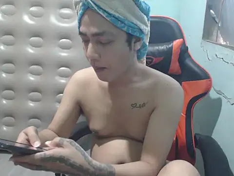 itsmacky4u online show from September 27, 2025, 4:39 am