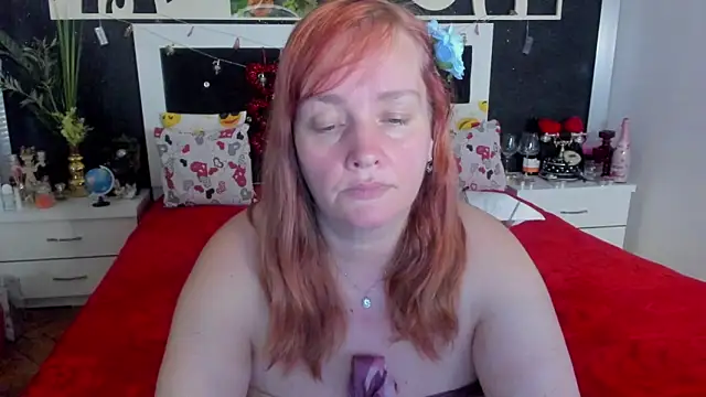 Snapshot of SinFulTitsDD chatting on February 12, 2025, 10:59 pm SinFulTitsDD online show from February 12, 2025, 10:59 pm