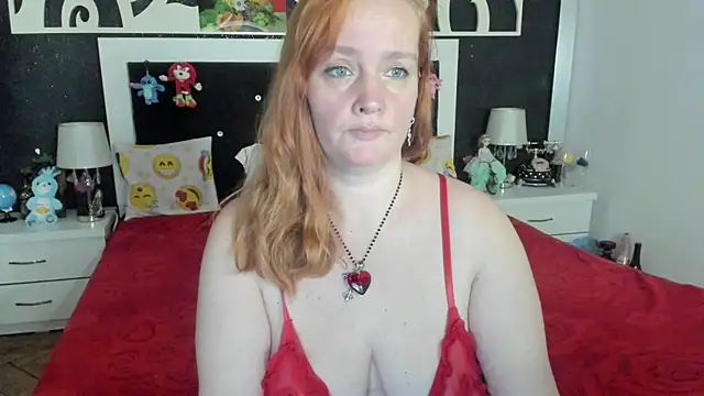 Snapshot of SinFulTitsDD chatting on March 23, 2025, 6:47 am SinFulTitsDD online show from March 23, 2025, 6:47 am