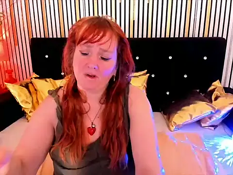 SinFulTitsDD online show from February 5, 2026, 2:22 pm