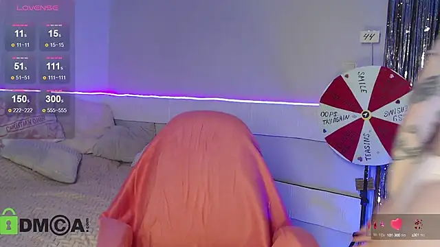 Emma meii online show from December 4, 2024, 4:05 pm