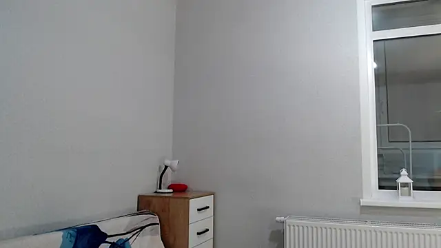 Snapshot of increible_della chatting on December 8, 2024, 6:28 pm increible della online show from December 8, 2024, 6:28 pm