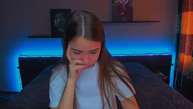 AlexaBarkley online show from March 11, 2025, 3:16 am