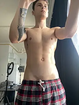 Snapshot of mark_streemm chatting on January 6, 2025, 6:03 am mark streemm online show from January 6, 2025, 6:03 am