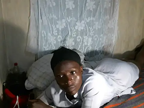 Snapshot of cute-shamza chatting on December 17, 2025, 5:41 pm cute-shamza online show from December 17, 2025, 5:41 pm