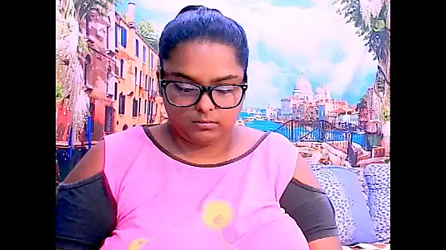 Indianfairy99 online show from May 12, 2026, 5:32 pm