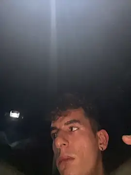 alessandro893000 online show from October 23, 2025, 3:39 am