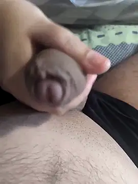 Snapshot of LovlyAnnie chatting on March 11, 2026, 7:36 am LovlyAnnie online show from March 11, 2026, 7:36 am