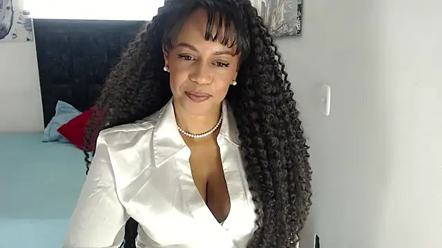 Snapshot of yeli_xxx chatting on June 11, 2026, 7:23 pm yeli xxx online show from June 11, 2026, 7:23 pm
