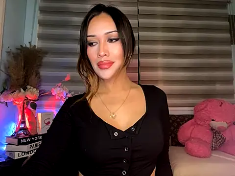 Jasmine Elcock online show from October 26, 2025, 7:42 pm