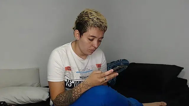 kathy luisa online show from March 11, 2026, 12:49 am