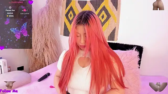 SophieRossi online show from February 27, 2025, 5:34 am