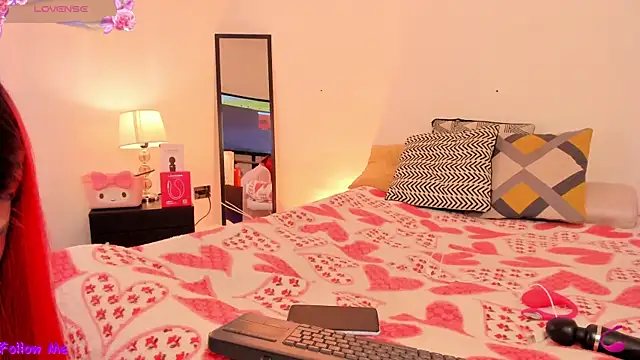 SophieRossi online show from September 20, 2025, 3:51 am