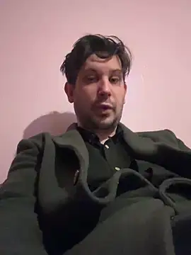 Taxidriver1988 online show from February 17, 2025, 6:37 pm