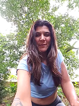 Yuky ta online show from February 9, 2025, 10:21 pm