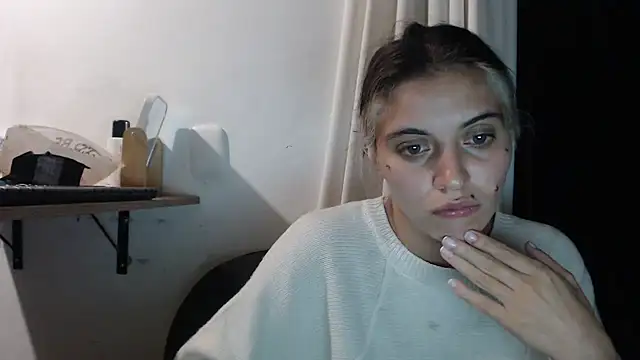 mariecam420 online show from February 11, 2025, 12:49 am