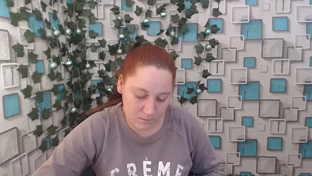 Snapshot of JosieJun_ chatting on December 27, 2024, 7:24 pm JosieJun online show from December 27, 2024, 7:24 pm