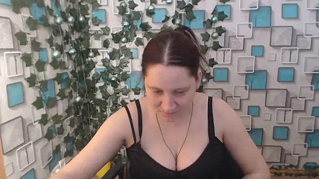 Snapshot of JosieJun_ chatting on January 24, 2025, 7:18 pm JosieJun online show from January 24, 2025, 7:18 pm