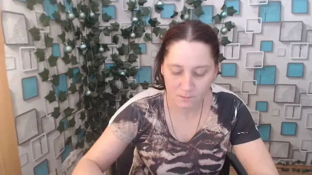 Snapshot of JosieJun_ chatting on January 30, 2025, 1:44 am JosieJun online show from January 30, 2025, 1:44 am