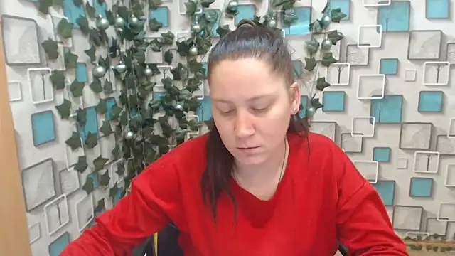 Snapshot of JosieJun_ chatting on February 4, 2025, 8:38 pm JosieJun online show from February 4, 2025, 8:38 pm