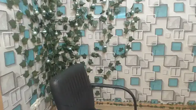 Snapshot of JosieJun_ chatting on February 6, 2025, 8:45 pm JosieJun online show from February 6, 2025, 8:45 pm