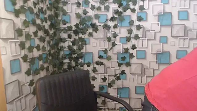 Snapshot of JosieJun_ chatting on February 28, 2025, 4:21 am JosieJun online show from February 28, 2025, 4:21 am