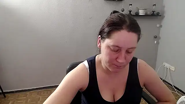 Snapshot of JosieJun_ chatting on March 16, 2025, 5:50 pm JosieJun online show from March 16, 2025, 5:50 pm