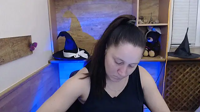 Snapshot of JosieJun_ chatting on October 24, 2025, 5:53 pm JosieJun online show from October 24, 2025, 5:53 pm