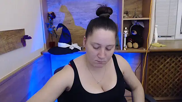 Snapshot of JosieJun_ chatting on October 30, 2025, 7:58 pm JosieJun online show from October 30, 2025, 7:58 pm