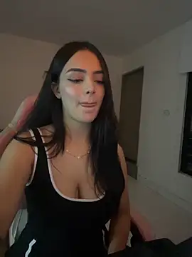 Snapshot of anniehart chatting on November 29, 2025, 1:19 am anniehart online show from November 29, 2025, 1:19 am