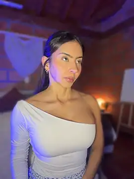 RouseColins online show from April 14, 2026, 10:38 pm