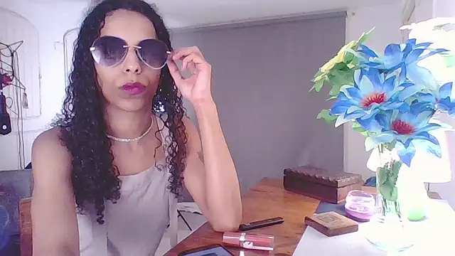 Snapshot of KatyNasty chatting on November 2, 2025, 4:26 am KatyNasty online show from November 2, 2025, 4:26 am