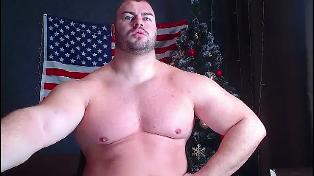 Snapshot of muscularjohnforuX chatting on December 14, 2024, 9:40 am muscularjohnforuX online show from December 14, 2024, 9:40 am