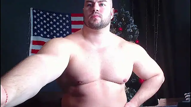 Snapshot of muscularjohnforuX chatting on December 18, 2024, 7:19 pm muscularjohnforuX online show from December 18, 2024, 7:19 pm