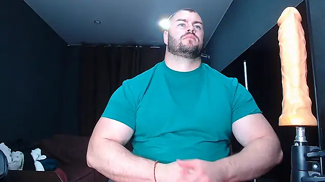 Snapshot of muscularjohnforuX chatting on March 18, 2025, 6:59 pm muscularjohnforuX online show from March 18, 2025, 6:59 pm