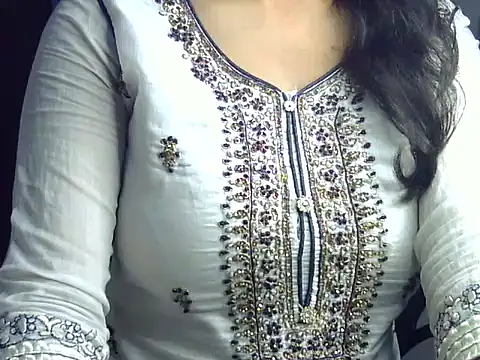 Snapshot of SiaraSiyA chatting on July 15, 2026, 6:02 pm SiaraSiyA online show from July 15, 2026, 6:02 pm