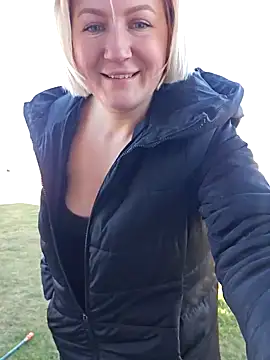 Snapshot of Marushka chatting on January 30, 2025, 8:43 am Marushka online show from January 30, 2025, 8:43 am