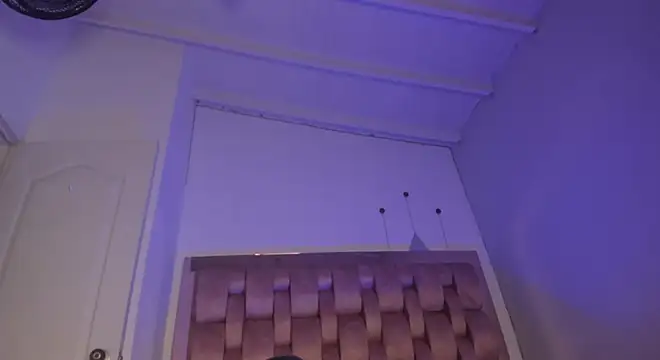 Snapshot of swt-booty chatting on February 21, 2025, 6:15 pm swt-booty online show from February 21, 2025, 6:15 pm