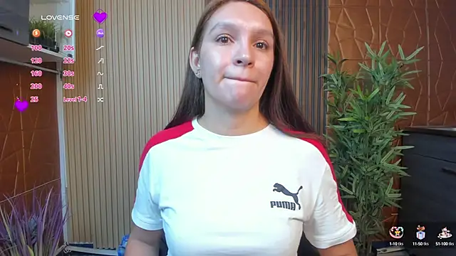 Snapshot of miataylorr1 chatting on February 19, 2025, 12:22 pm miataylorr1 online show from February 19, 2025, 12:22 pm