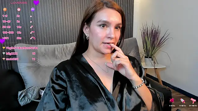 Snapshot of miataylorr1 chatting on March 13, 2025, 6:23 pm miataylorr1 online show from March 13, 2025, 6:23 pm